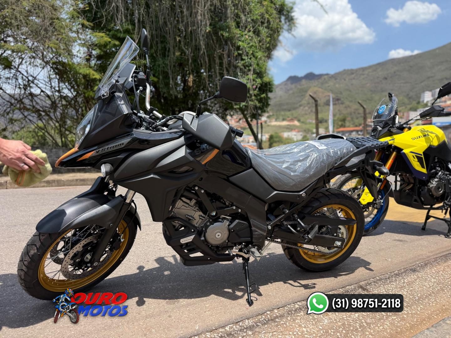 SUZUKI V-STROM 650 XT — foto 3