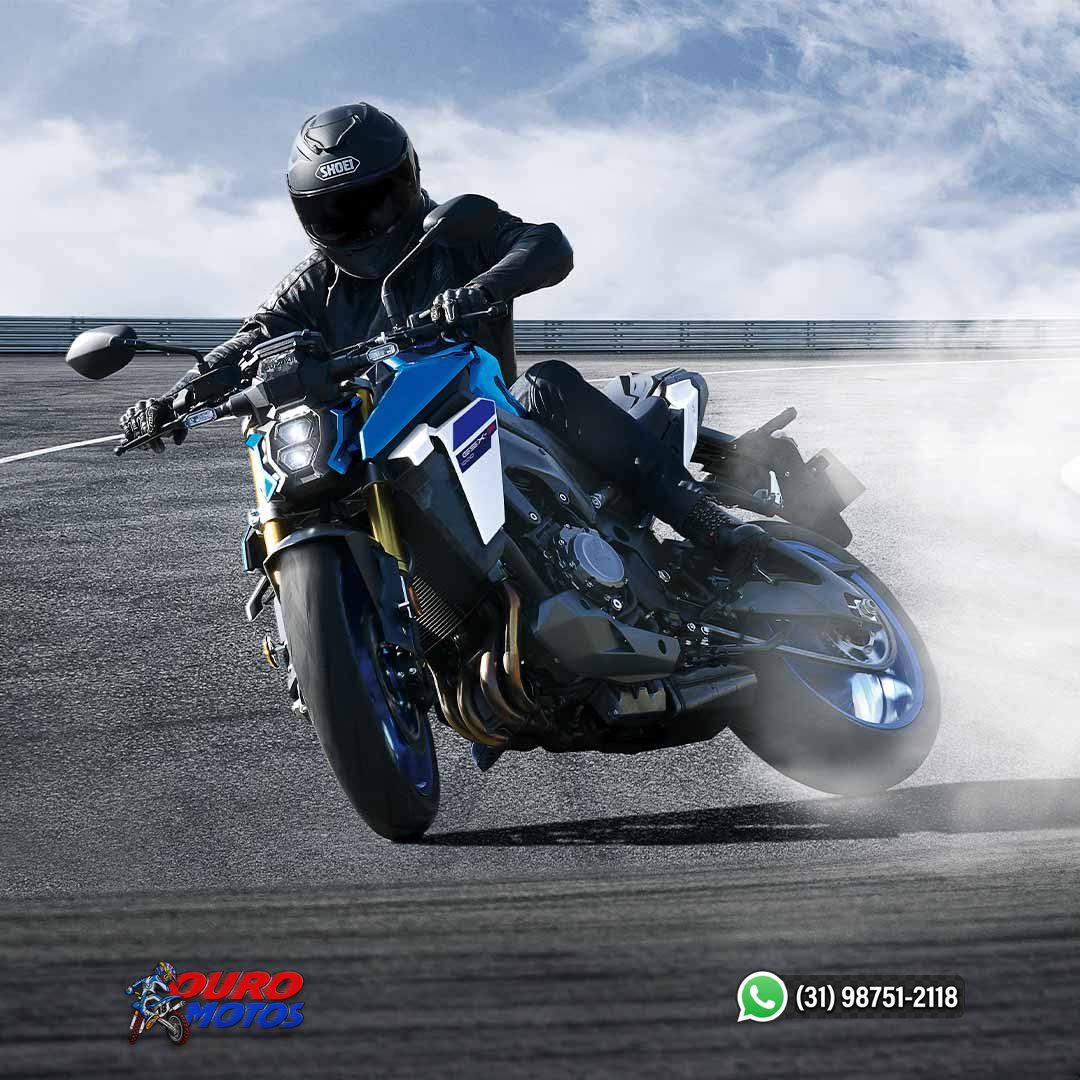 SUZUKI GSX-S1000 NAKED — foto 3