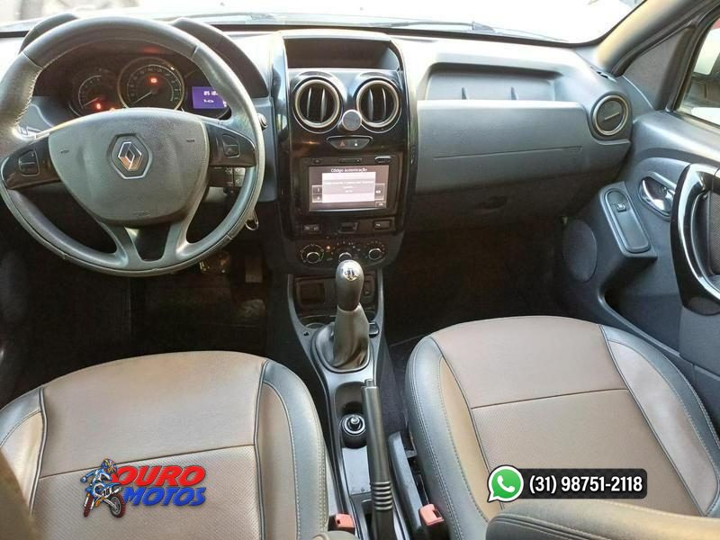 RENAULT DUSTER 16 D 4X2 — foto 5