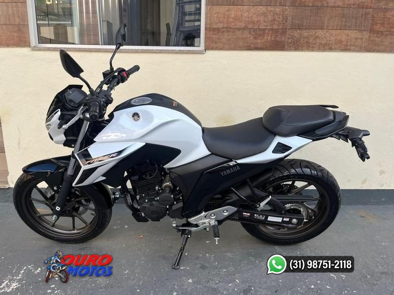 YAMAHA FZ25 250 FAZER CONNECTED